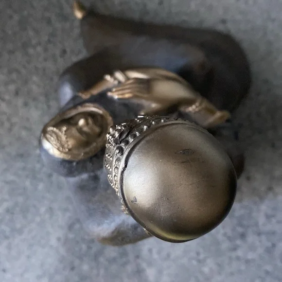 Vintage African mother and baby bronze statue figurine - Picture 13 of 17